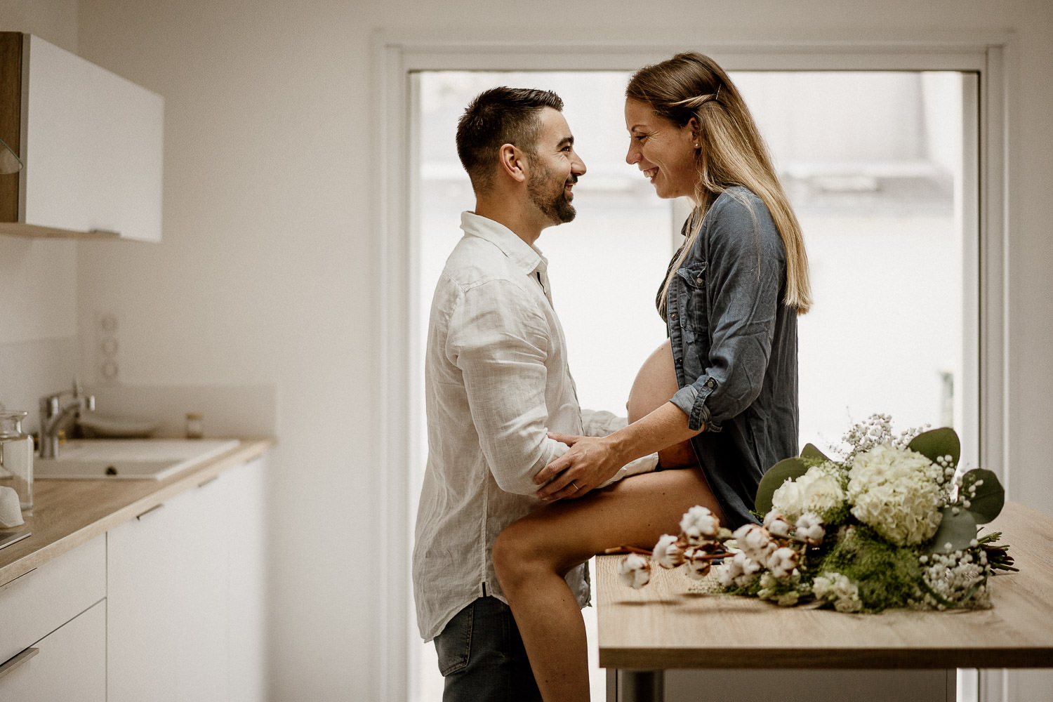 pregnancy maternity photoshoot family photographer midlands london