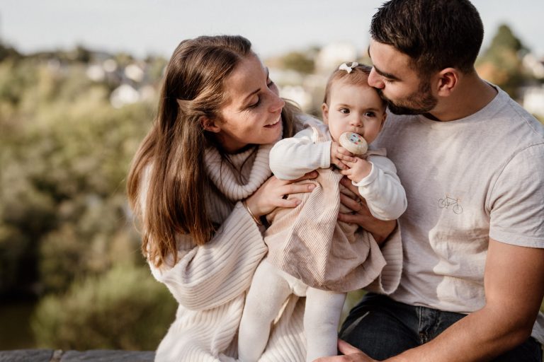 How to Take Beautiful Photos of Your Kids